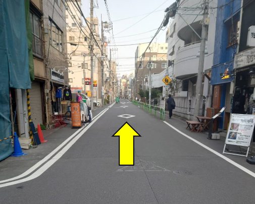 Straight road, arrow pointing ahead